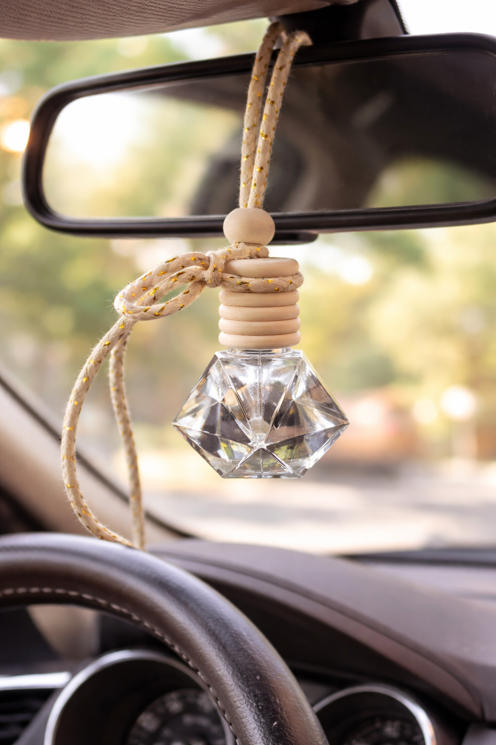 Diffuseur de Parfum Suspendu pour Voiture